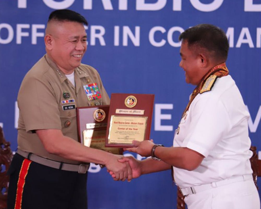 Marine Maverick's Filipino Heroism of the Year Award 