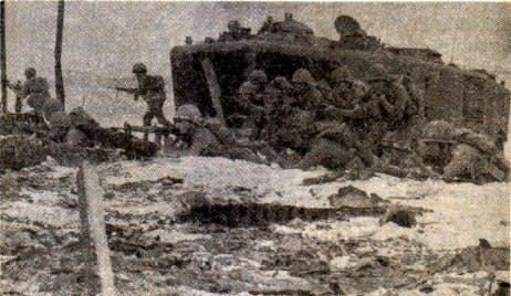 Marines and PC soldiers during the Battle of Pantar Bridge